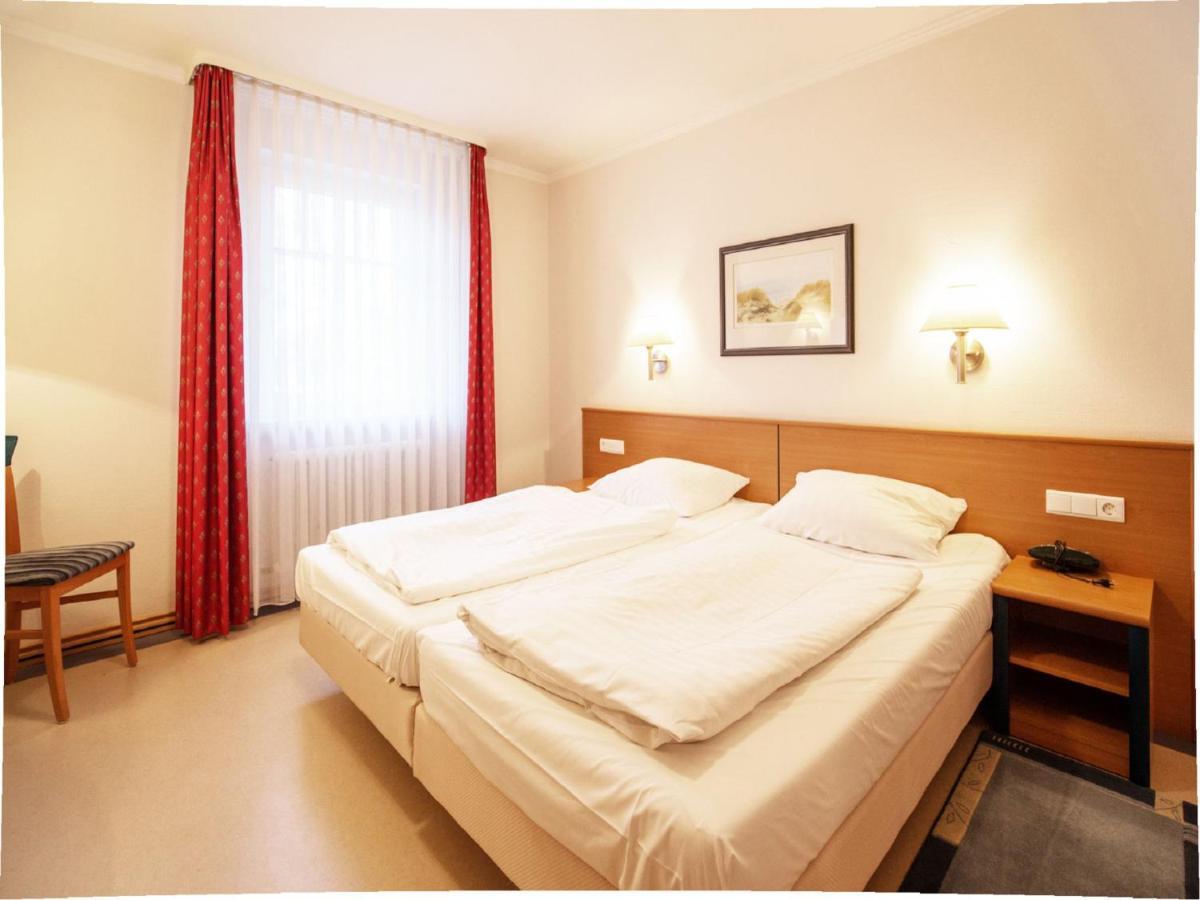 Duenenpark Binz - Klassik Ferienwohnung Mit 1 Schlafzimmer Und Balkon Im Obergeschoss 018 Buitenkant foto