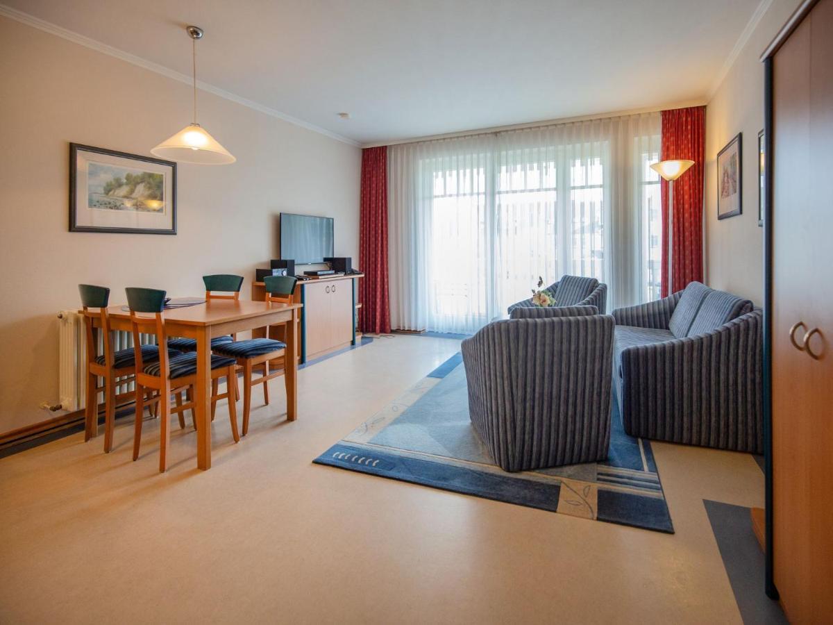 Duenenpark Binz - Klassik Ferienwohnung Mit 1 Schlafzimmer Und Balkon Im Obergeschoss 018 Buitenkant foto
